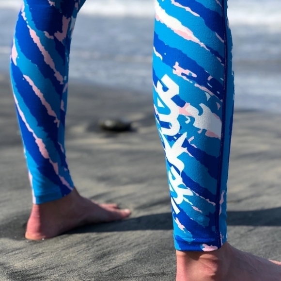 𝅺Smashfest Queen M Leggings - Picture 2 of 6